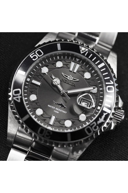 Invicta Men's Pro Diver Quartz Watch, Silver, 30018